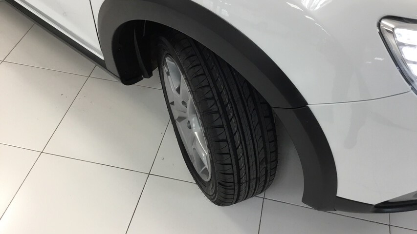 Outside Sandero Diesel  Blanco