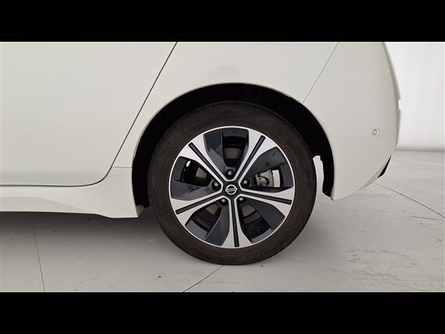 NISSAN Leaf 00943366_VO38023732