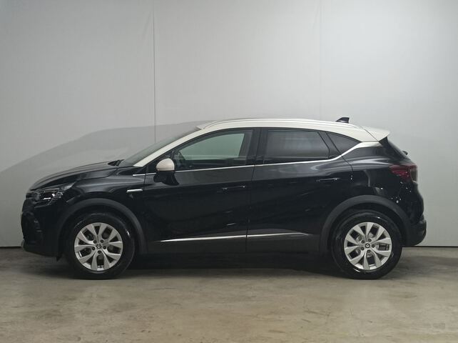 Outside Captur  NEGRO