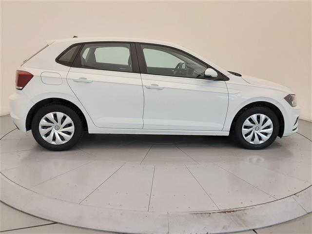 VOLKSWAGEN Polo VI 2017 04598828_VO38013034