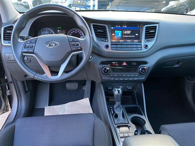 HYUNDAI Tucson 02641070_VO38043366