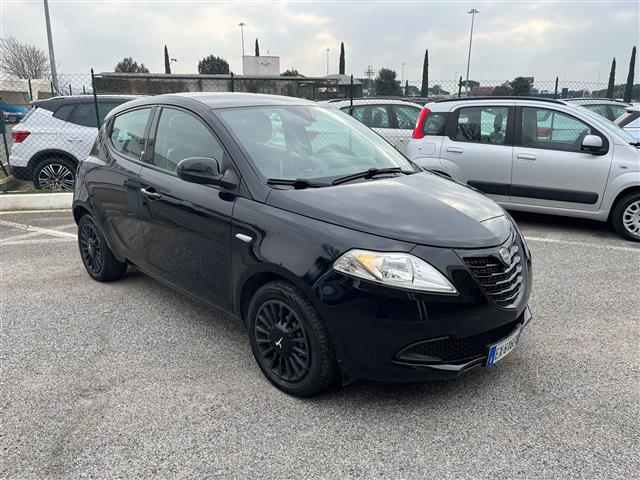 LANCIA Ypsilon 02640882_VO38043366
