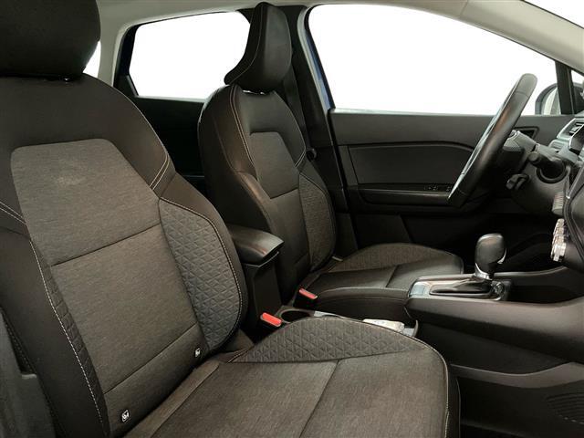 RENAULT Captur 00984952_VO38023207