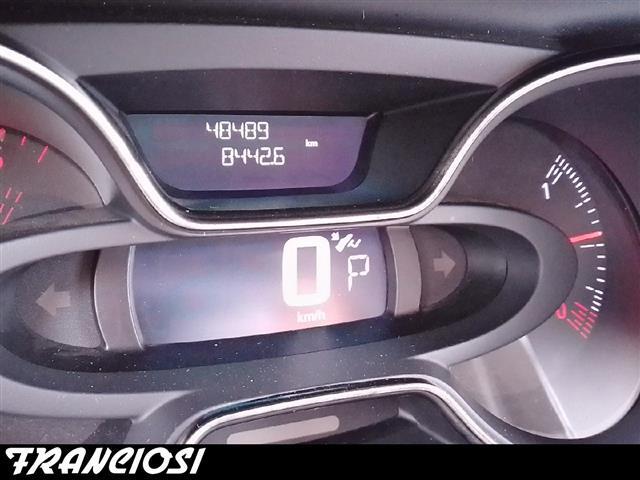 RENAULT Captur 00022907_VO38013018