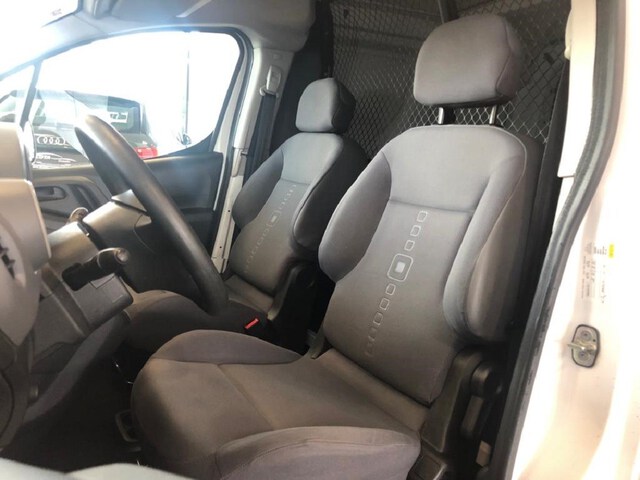 Inside Berlingo Furgón Diesel  Blanco Banquise