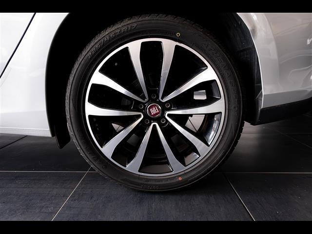 FIAT Tipo 00094732_VO38013437
