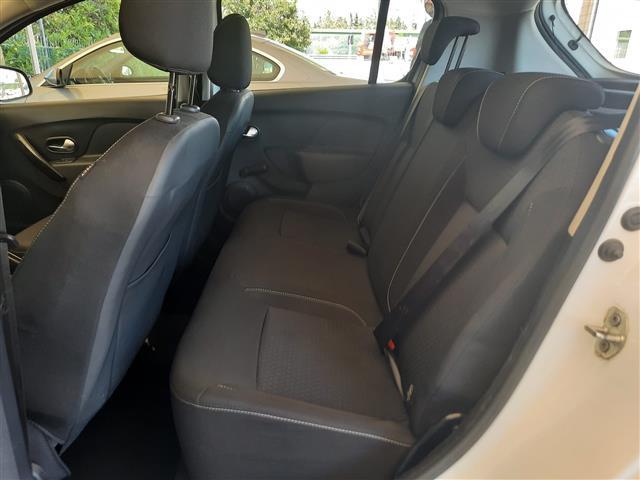 DACIA Sandero 02639432_VO38043366