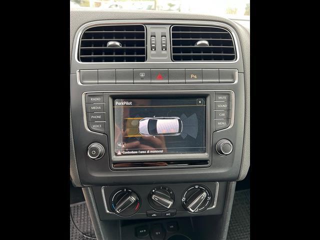 VOLKSWAGEN Polo V 2014 01247709_VO38013065