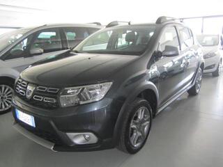 DACIA Sandero Stepway 00011583_VO38043670