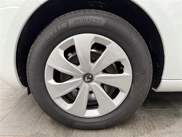 RENAULT ZOE 00085409_VO38023184