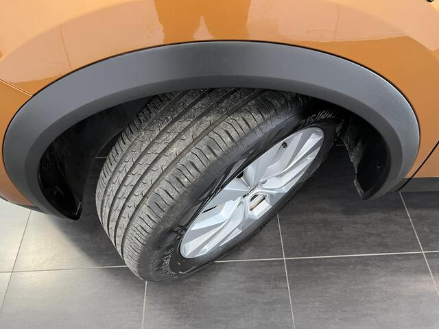 Outside Captur  Naranja Atakama con 