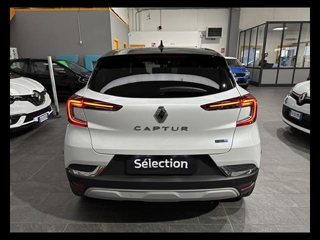 RENAULT Captur 00012090_VO38023184
