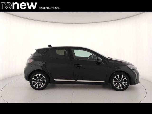 RENAULT Clio 00077242_VO38013127