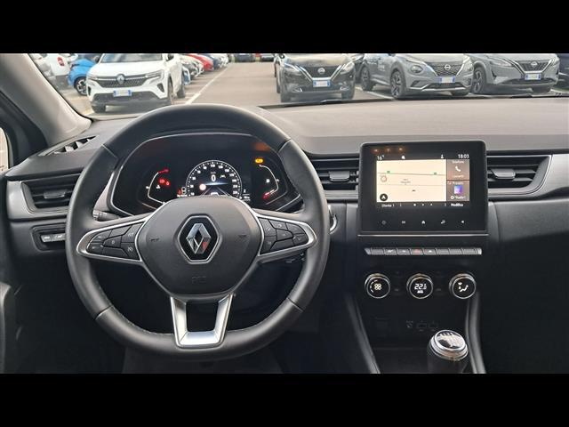 RENAULT Captur 02490824_VO38013041