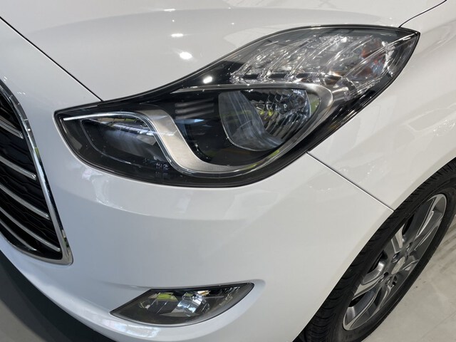 Inside ix20  Polar White