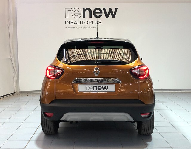 Outside Captur  Naranja
