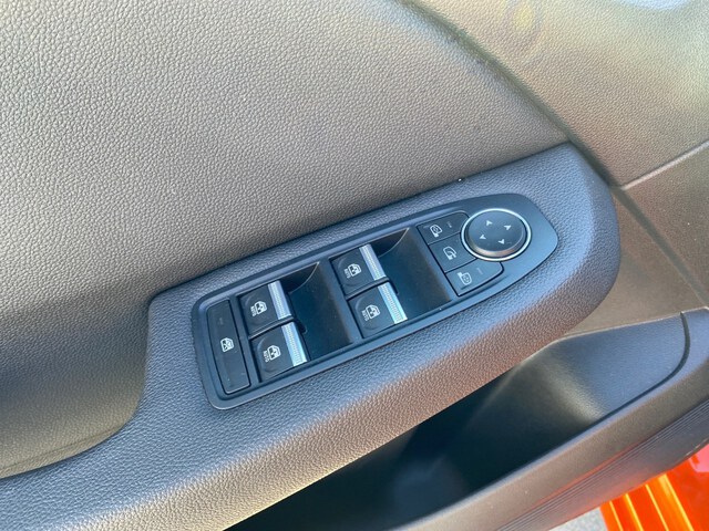 Inside Clio  Naranja Valencia