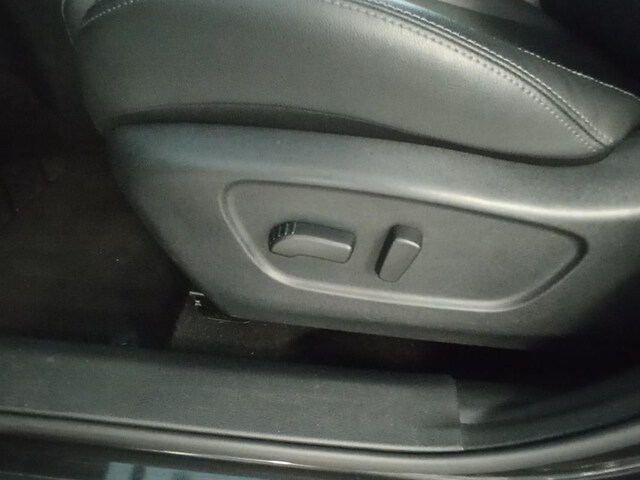 Inside Qashqai  NEGRO
