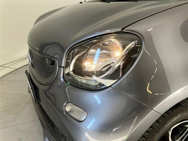 SMART Forfour 00984759_VO38023207