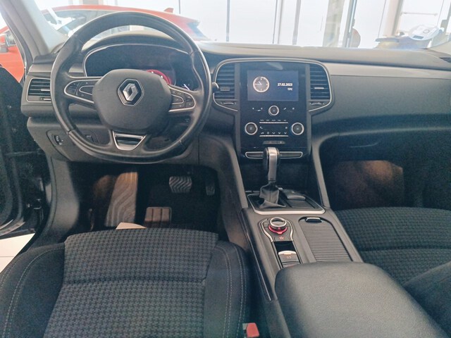 Inside Talisman Sport Tourer Diesel  NEGRO