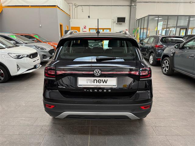 VOLKSWAGEN T Cross 2019 00016136_VO38023184