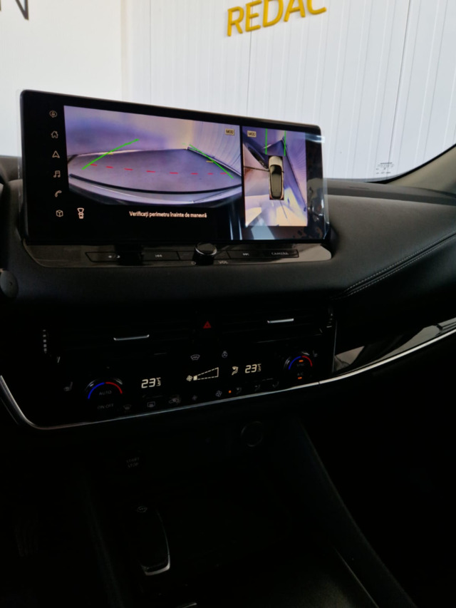 Exterior QASHQAI  ALBASTRU