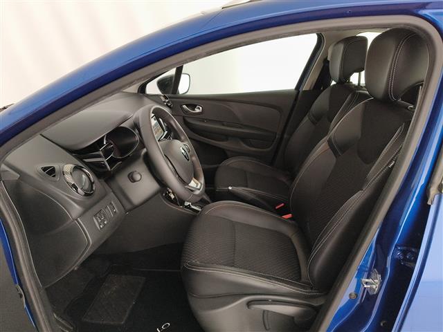 RENAULT Clio Sporter 00188529_VO38023507
