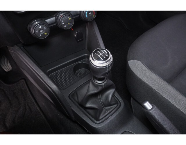 Inside Duster Diesel  Naranja Atacama