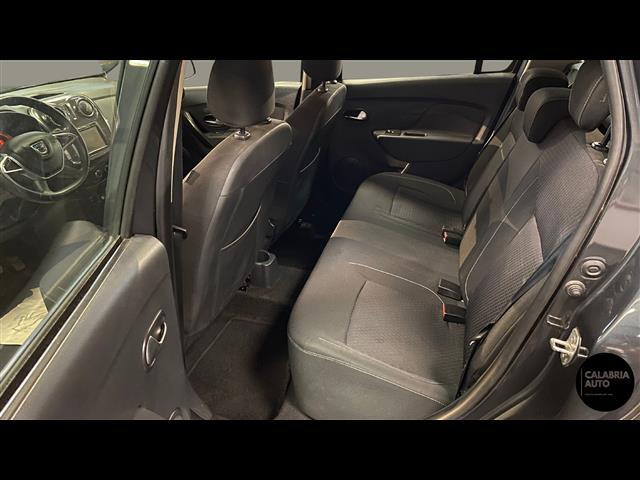DACIA Logan 00006349_VO38033579