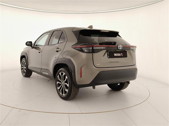 TOYOTA Yaris Cross 00189534_VO38023507