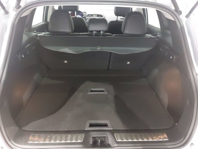 Inside Kadjar  Gris Highland