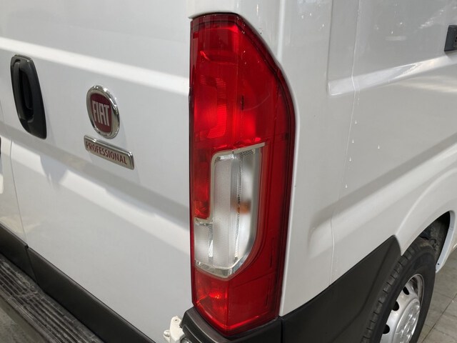 Inside Ducato Furgón Diesel  Blanco