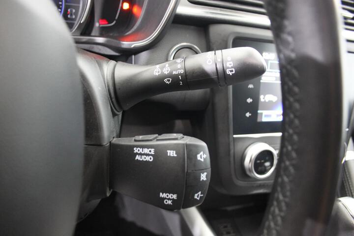 Inside Kadjar  Gris Highland