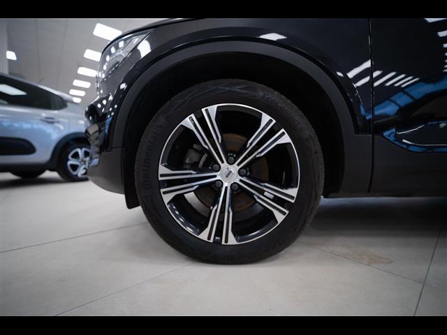 VOLVO XC40 40001650_VO38053400