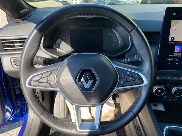 RENAULT Clio 02640343_VO38043366
