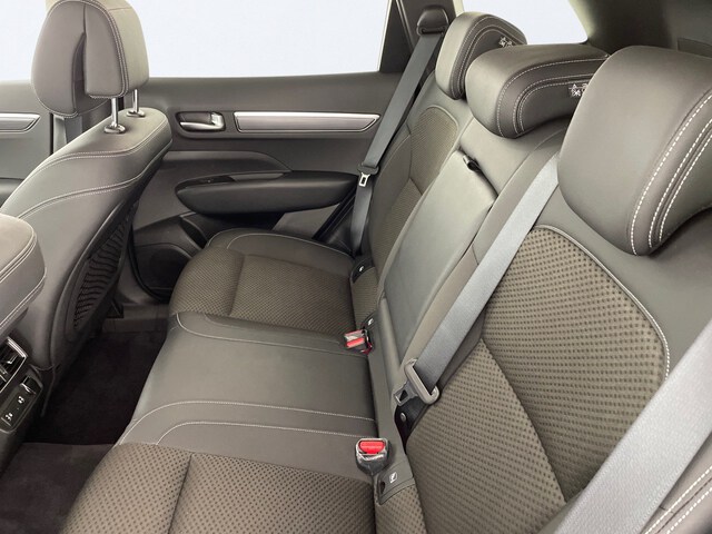 Inside Koleos Diesel  Gris Highland