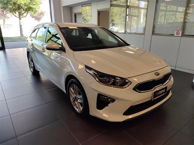 KIA MOTORS Ceed 04825312_VO38013042