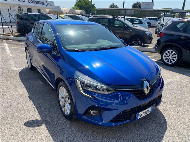 RENAULT Clio 02641547_VO38043366