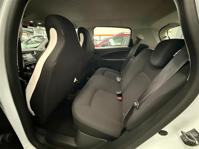 RENAULT ZOE 00085409_VO38023184