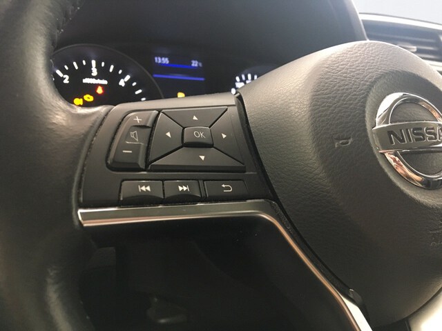 Inside Qashqai Diesel  Rojo Sóildo