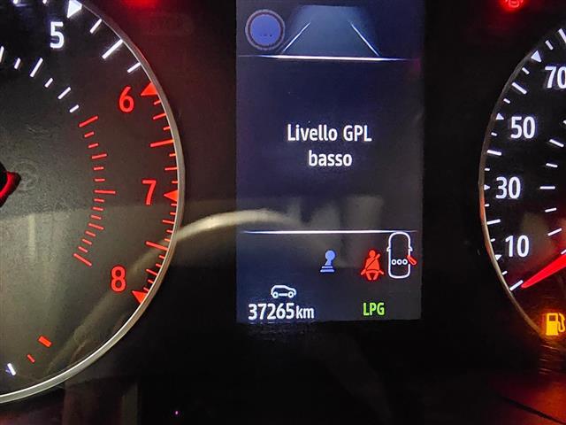 RENAULT Captur II 2019 02416074_VO38013170