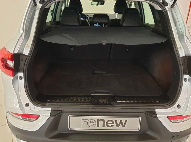 Inside Kadjar Diesel  Gris Highland