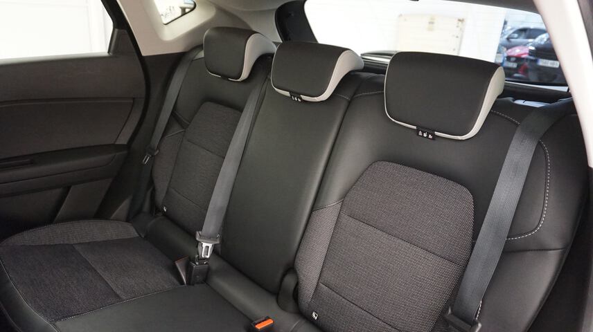 Inside Captur  Negro