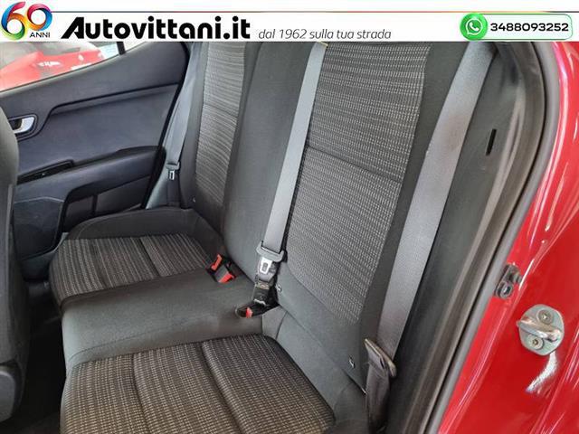 KIA MOTORS Stonic 00963936_VO38023207