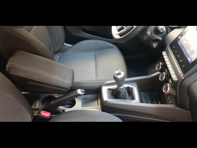 RENAULT Clio V 2019 00006553_VO38033579