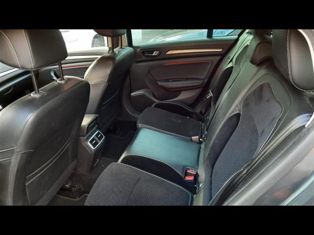 RENAULT Megane 00006321_VO38033579