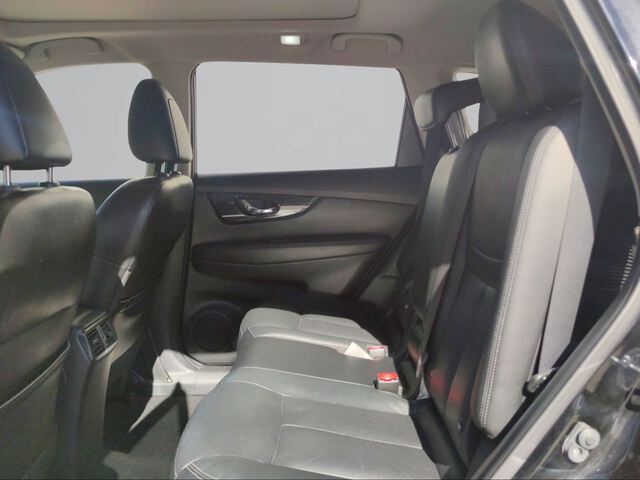 Inside X-Trail Diesel  Negro