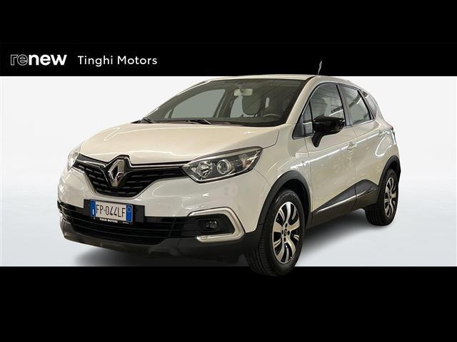 RENAULT Captur 00015844_VO38043670