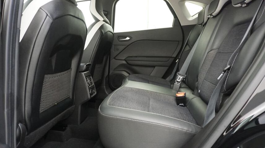 Inside Captur  Negro