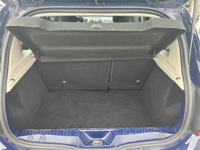 DACIA Sandero 02640230_VO38043366